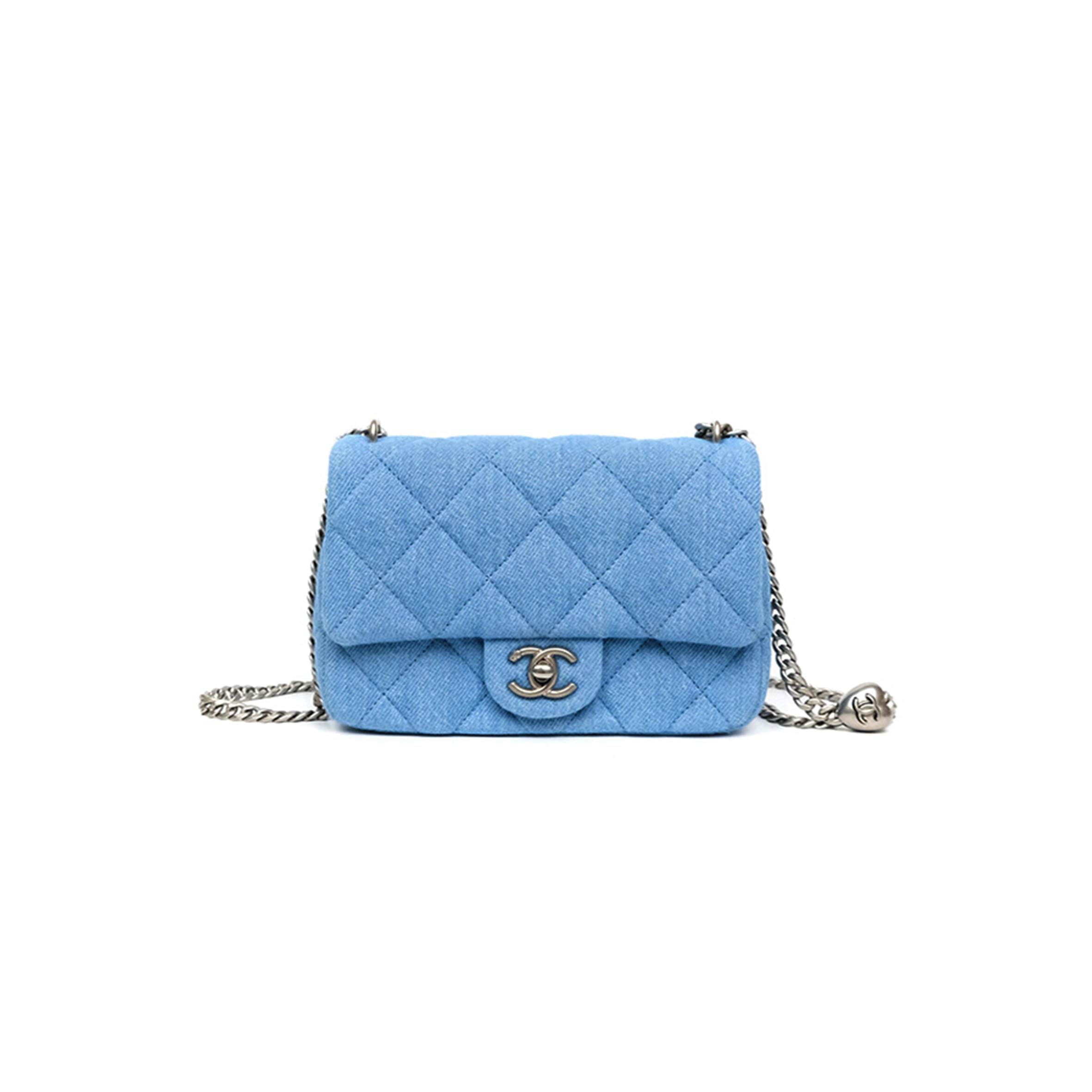 CHANEL MASTER HEART CRUSH MINI FLAP BAG BLUE DENIM AGED SILVER HARDWARE  (19*13*6cm)